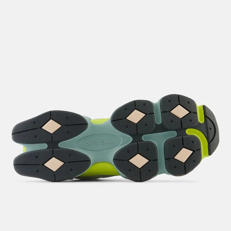 New Balance 9060 Unisex (Rosa Claro/Verde)