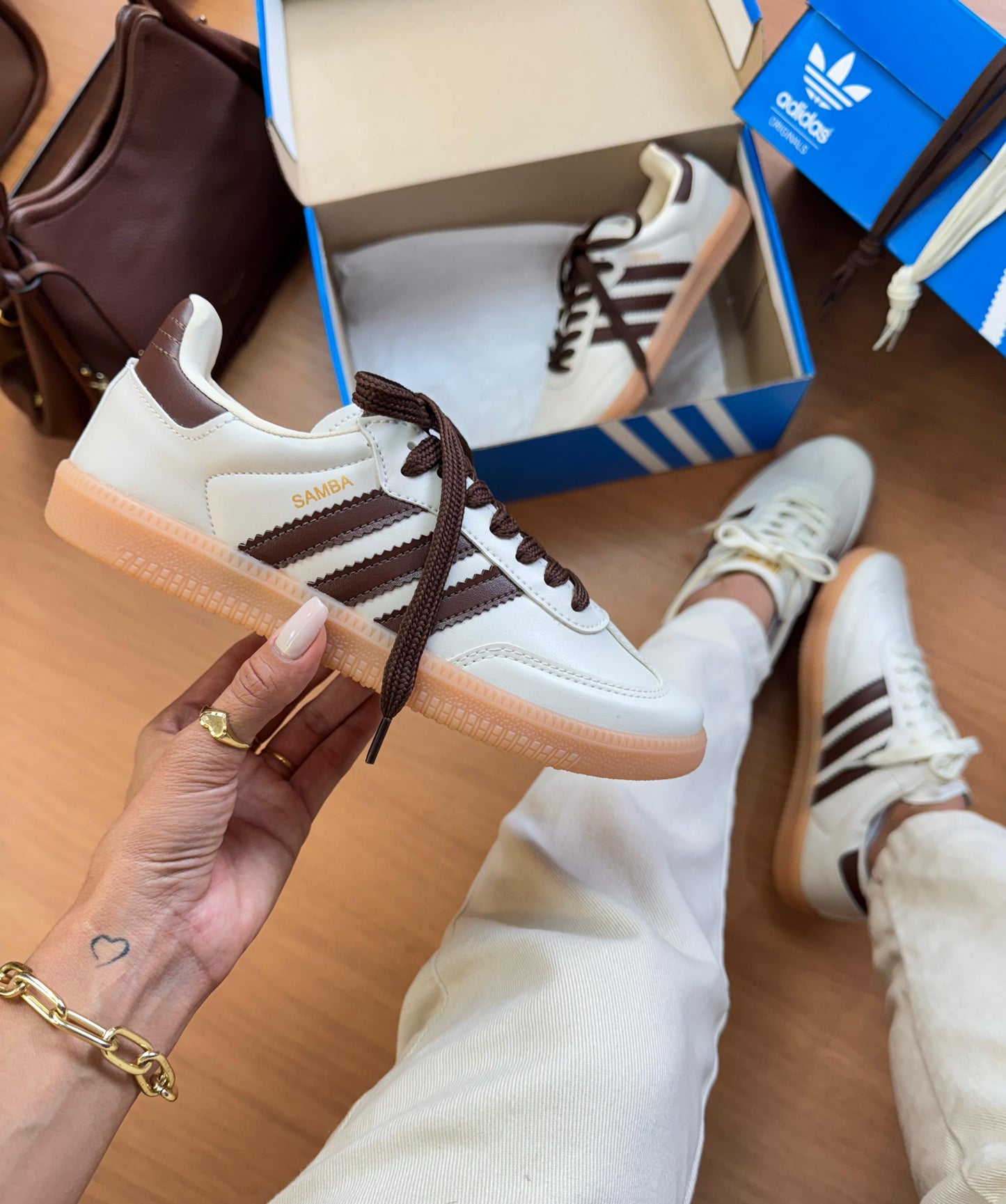 Samba NACIONAL PREMIUM - Branco Marrom