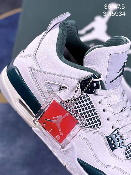 Edição ESPECIAL LANÇAMENTO Air Jordan 4 "Oxidized Green"