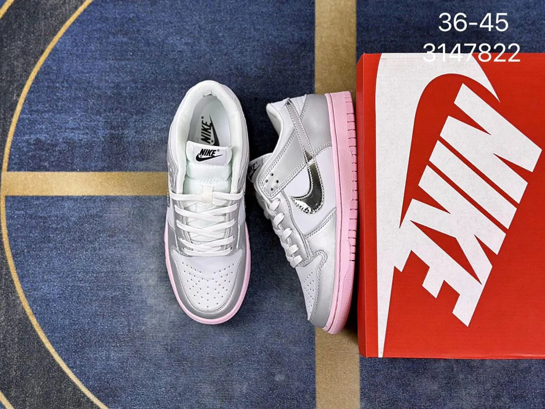Edição ESPECIAL LANÇAMENTO Dunk Low LX Metallic Silver Pink
