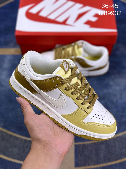 LANÇAMENTO Dunk Low Retro "Bronzine"