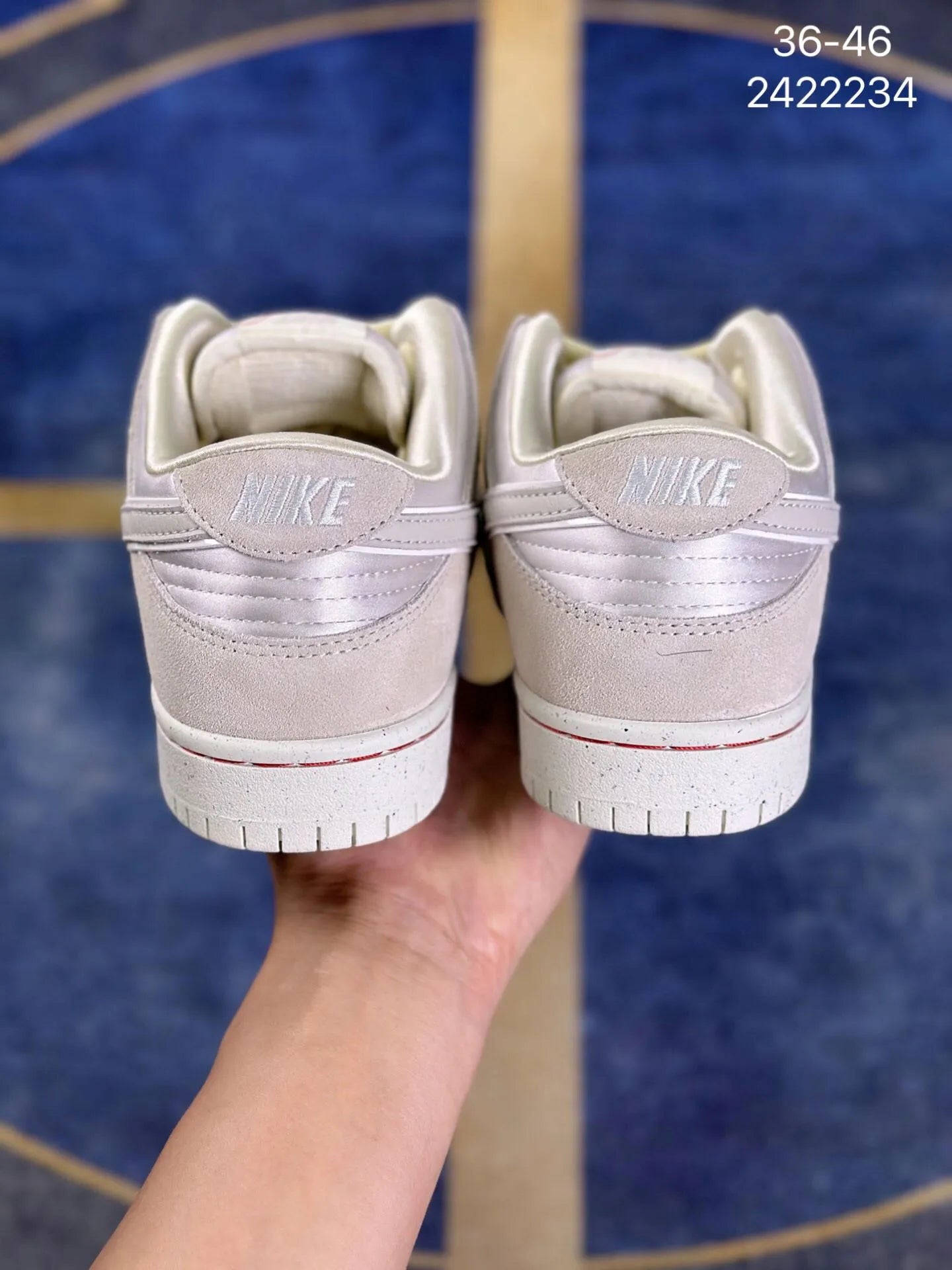LANÇAMENTO SB Dunk Low "City Of Love" Light Bone