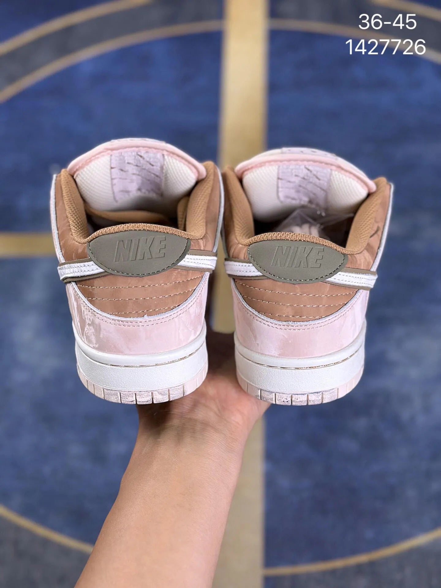 Edição ESPECIAL LANÇAMENTO SB Dunk Low "Trocadero Gardens"