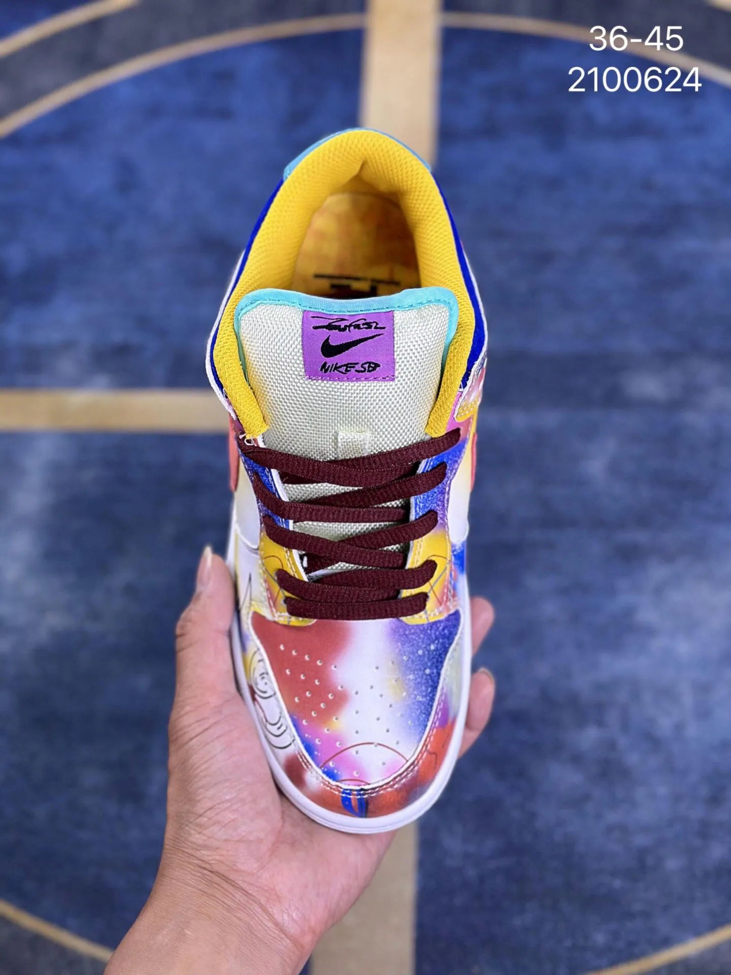 Edição ESPECIAL LANÇAMENTO SB Dunk Low x Futura Laboratories "Sunblush" (Friends and Family)