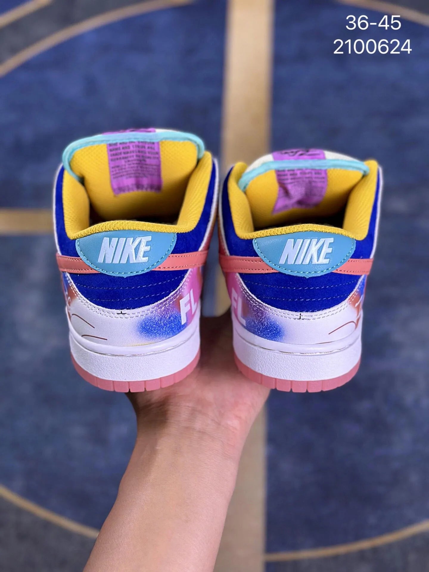 Edição ESPECIAL LANÇAMENTO SB Dunk Low x Futura Laboratories "Sunblush" (Friends and Family)